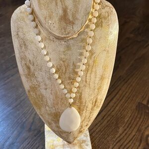 Chic Cream Beaded Necklace